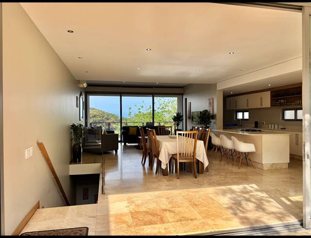 3 BEDROOM TOWNHOUSE FOR SALE IN ZIMBALI ESTATE